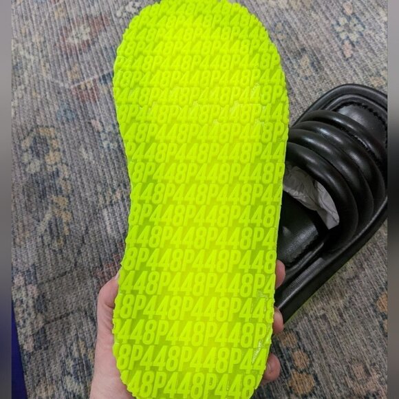 NWT P448 | Women's Fergie Platform Slide Sandals in Black - Picture 7 of 13